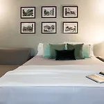 ALTIDO Luxurious Apt for 4 near Duomo&Galleria Vittorio