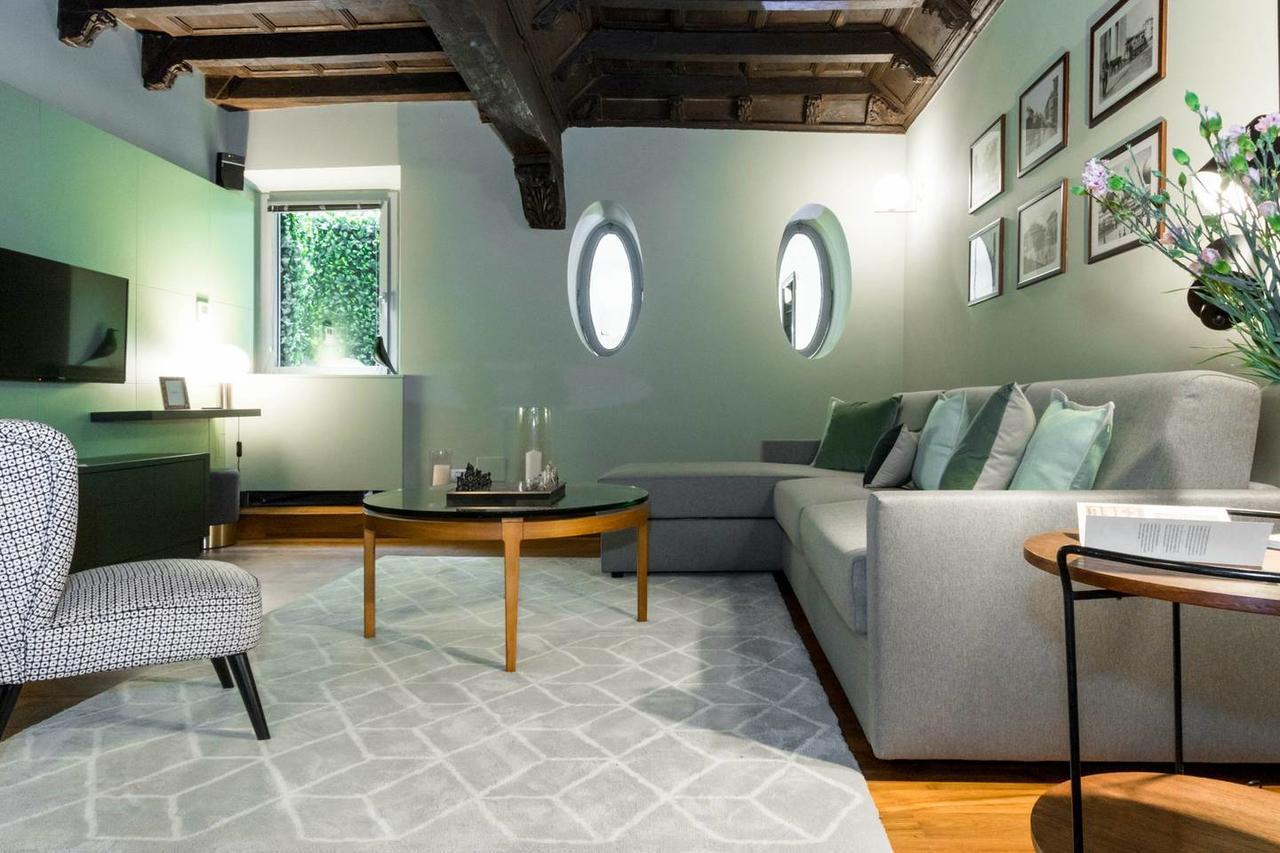 Altido Luxurious For 4 Near Duomo&galleria Vittorio *